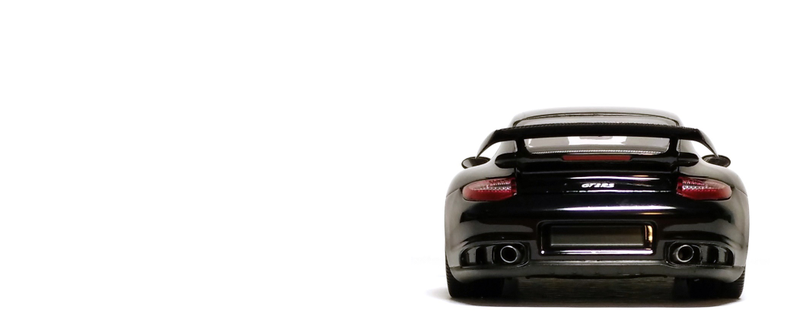 Illustration for article titled Porsche 911 GT2 RS by Minichamps
